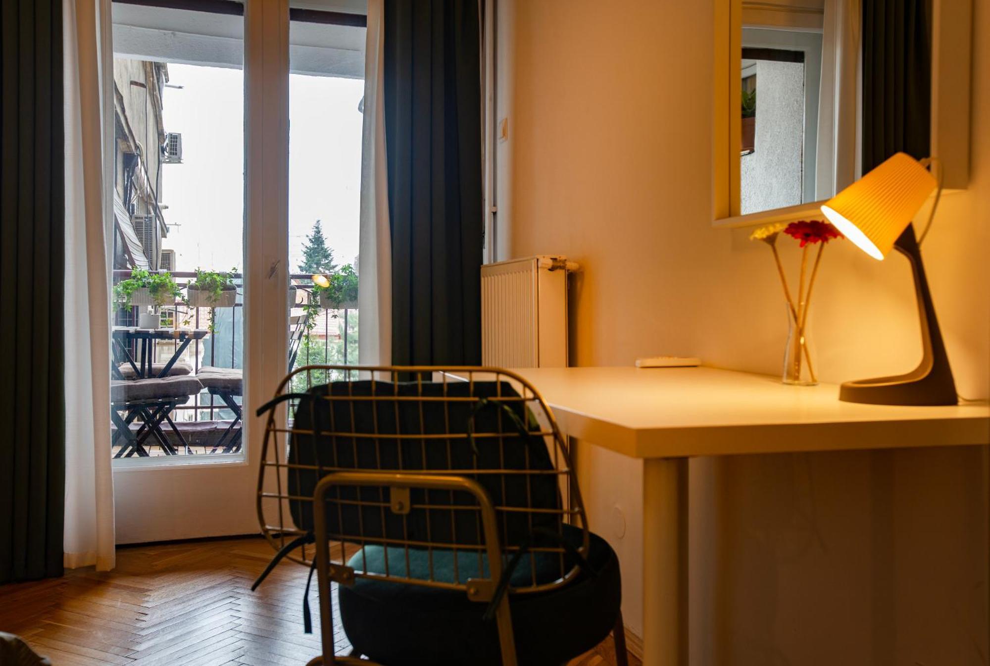 Ultracentral Hong Kong 3 Bdrm Apartment Bucharest Luaran gambar