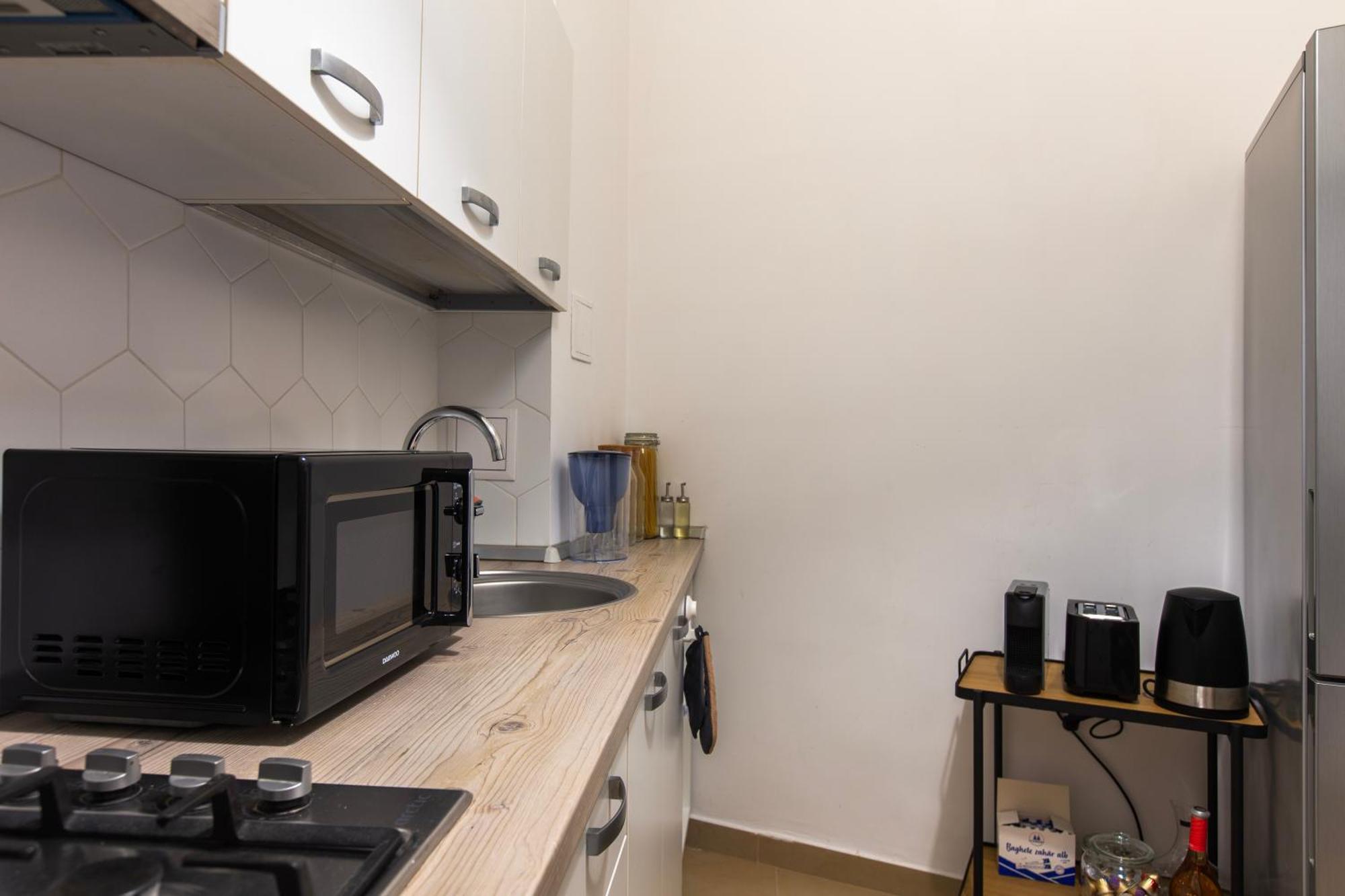 Ultracentral Hong Kong 3 Bdrm Apartment Bucharest Luaran gambar