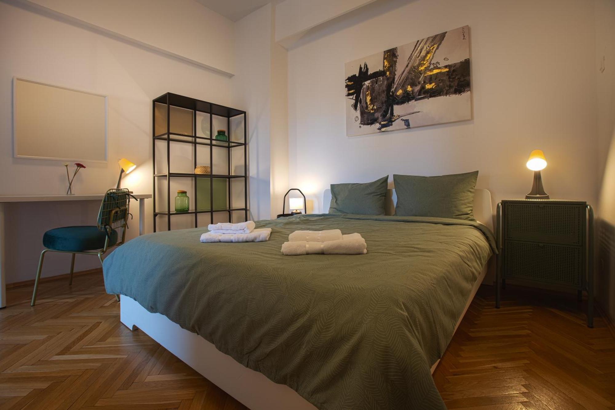 Ultracentral Hong Kong 3 Bdrm Apartment Bucharest Luaran gambar