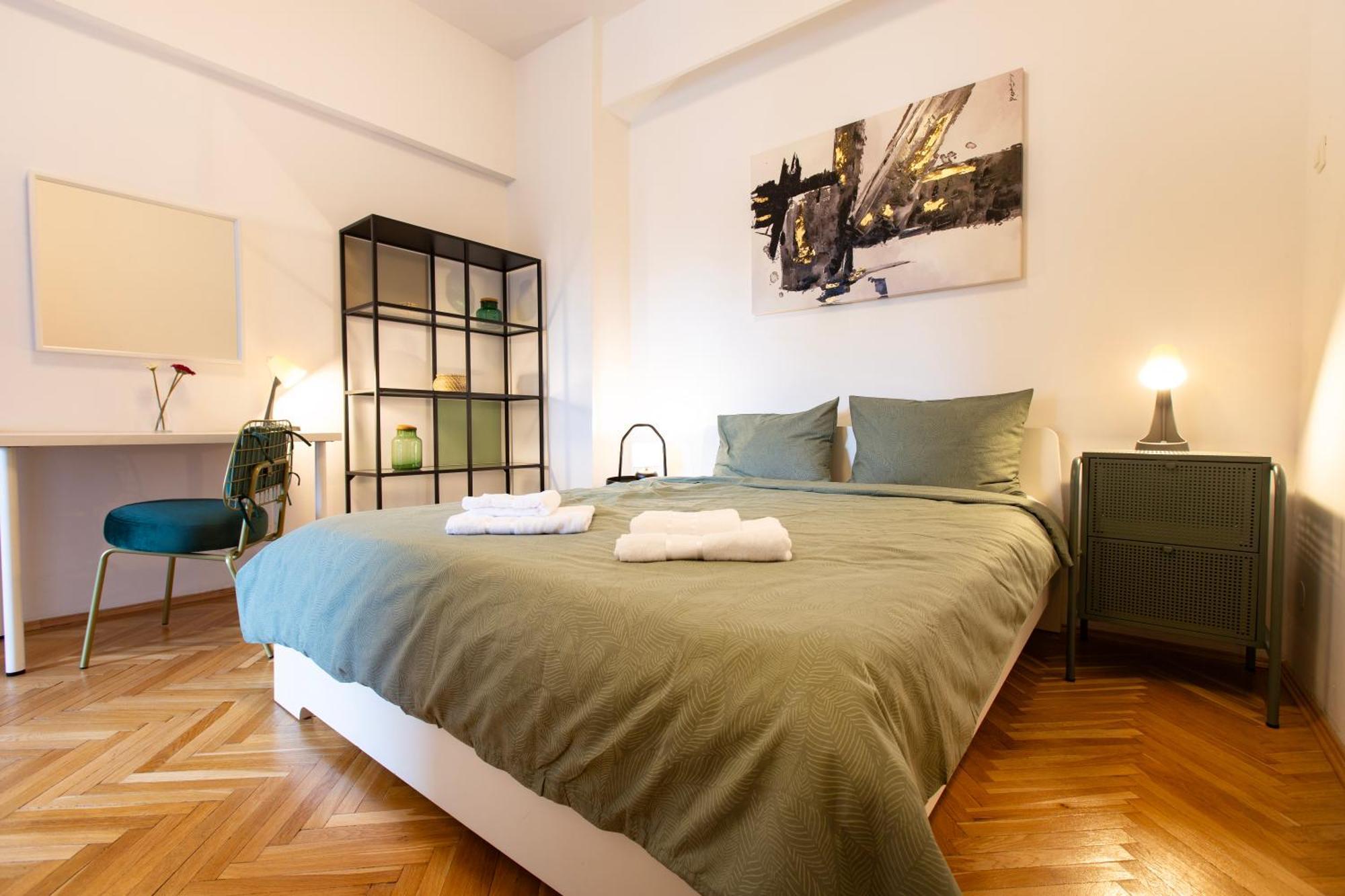 Ultracentral Hong Kong 3 Bdrm Apartment Bucharest Luaran gambar
